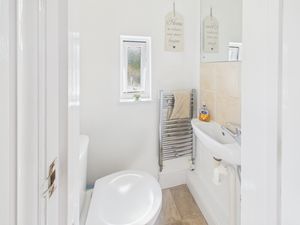 WC- click for photo gallery